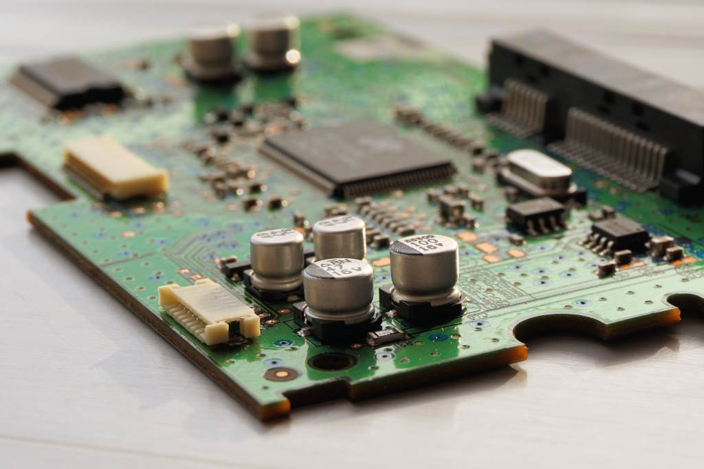 avestio unternehmensberatung bad homburg frankfurt hamburg deutschland verwaltung elektronik